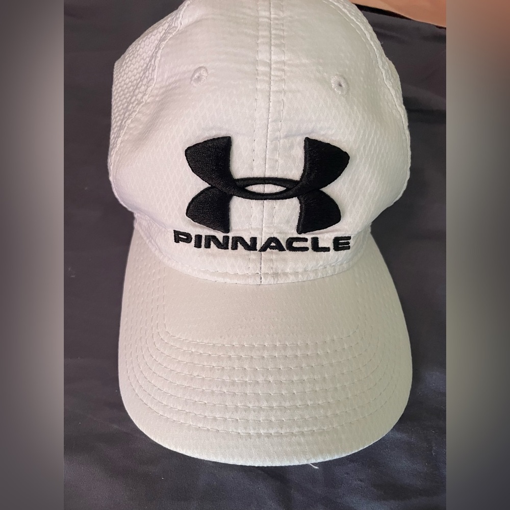 Men’s Under Armour Pinnacle Golf Hat